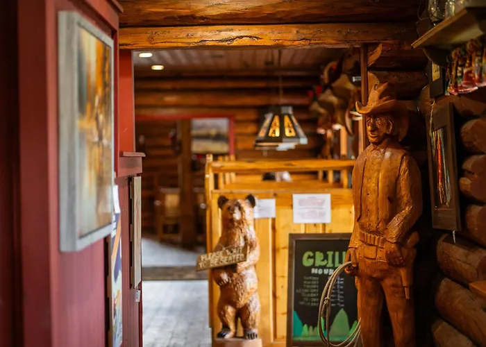 Daniels Summit Lodge