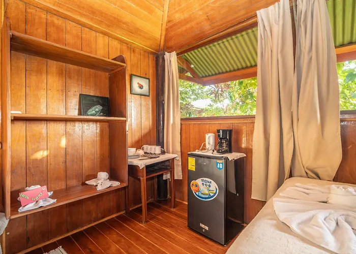 Sunset Lodge
