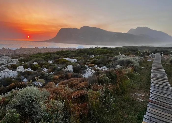 La Mer Seafront Selfcatering Accommodation Kleinmond