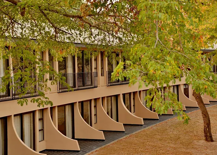 Hwange Safari Lodge