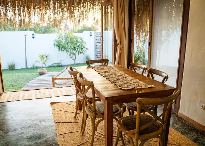Pura Vida Tofo Beach Houses