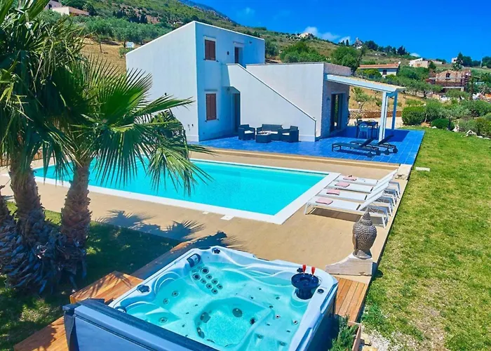 Villa Ananda