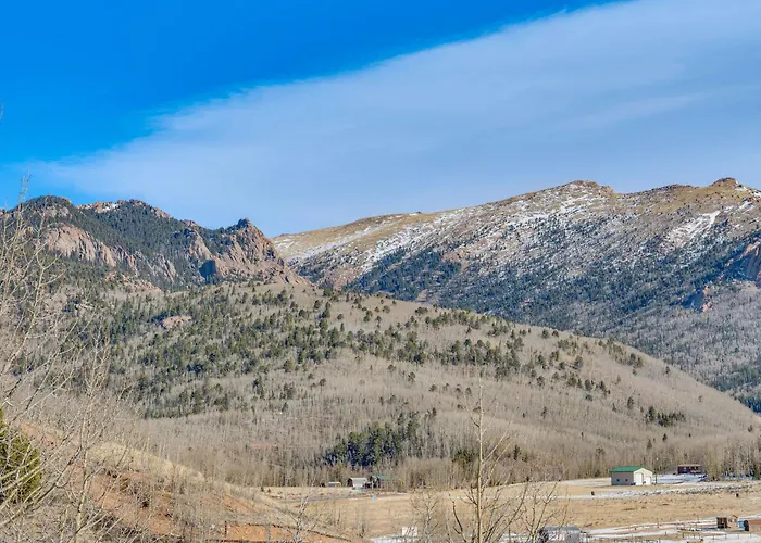 Hot Tub & Mtn Views: Cripple Creek Retreat