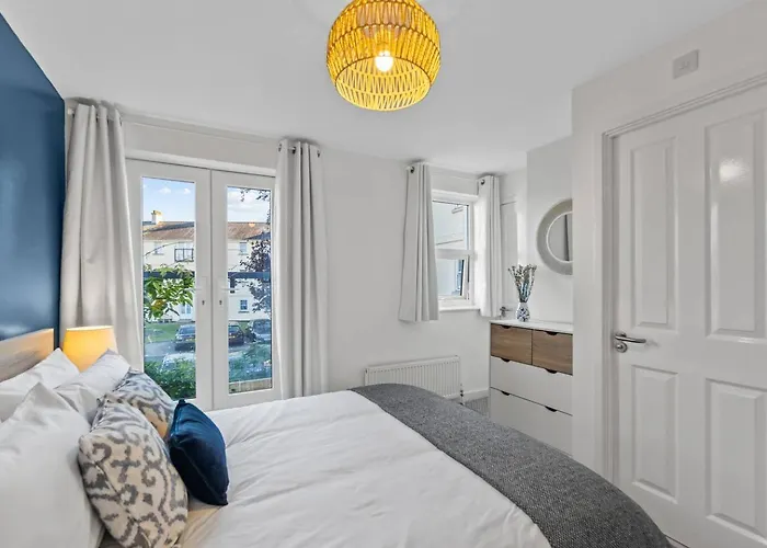 Sea Haven House Central Plymouth 4 Bed 3 And A Half Bath Secure Parking