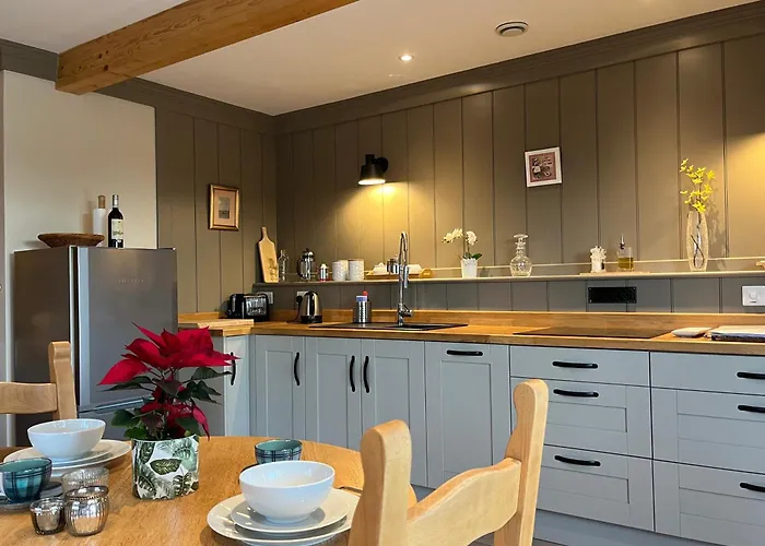Luxury Cotswold Cottage In Ewen Near Wild Duck Inn