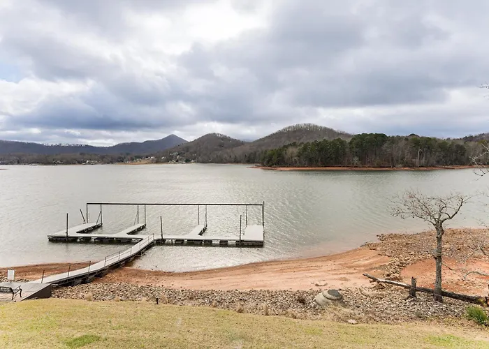 Fire Pit & Boat Dock: Lake Chatuge Townhome!