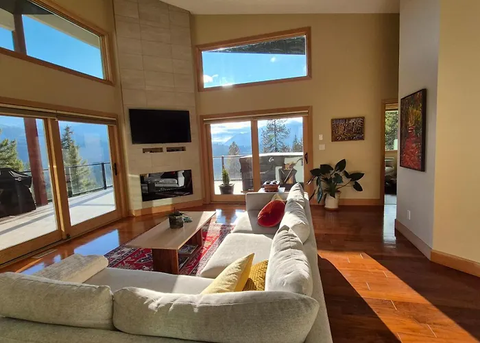 Five Star-Amazing Views And Hot Tub