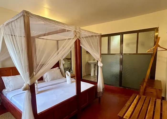 Patamu Restaurants Lodge & Safaris