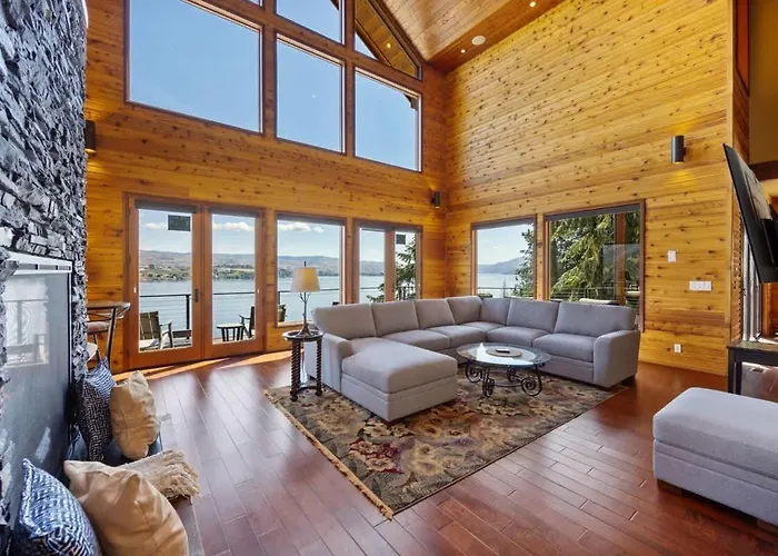 Constellations Lake House At Chelan - Pacific Retreats