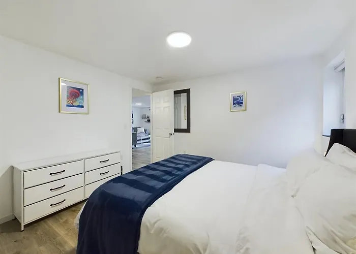 Updated Douglas Apartment, Near Downtown And Skiing