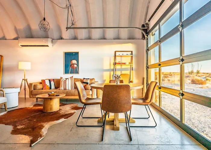 Desert Sky On 5 Acres With Marfa Lights Views