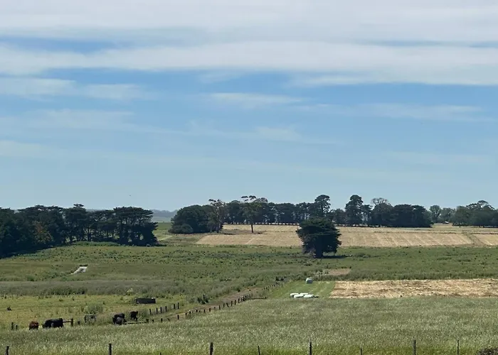Black Rock Cottage - Gateway To The Great Ocean Road