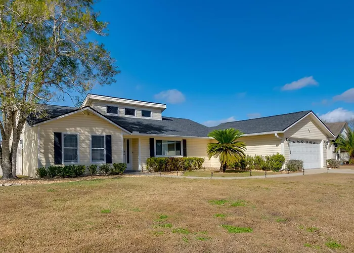 Sunny Ocala Oasis W/ Grill: Near National Forest!