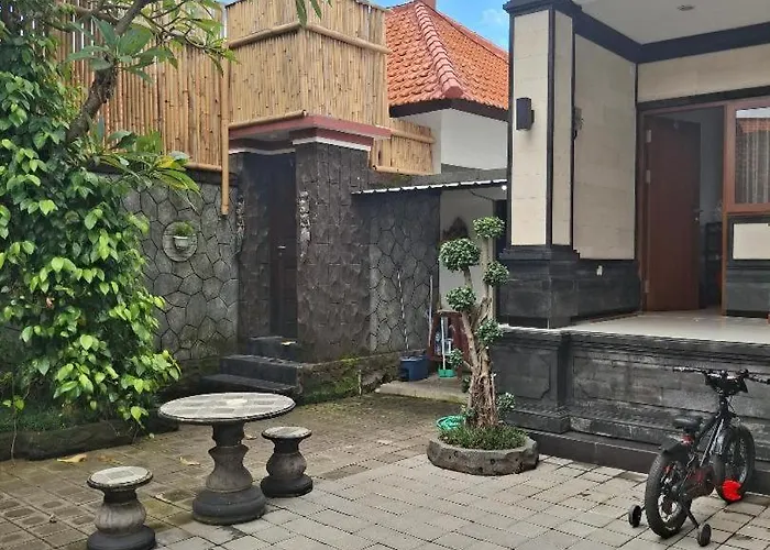 Jukung Villas Kuta