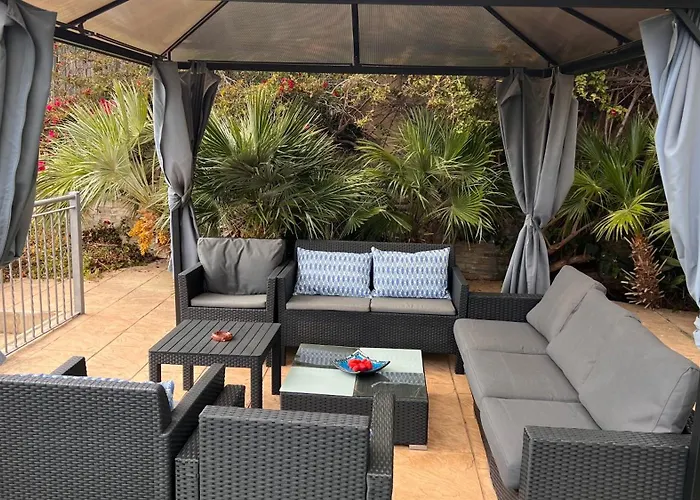 Luxury Villa Vista Del Mar