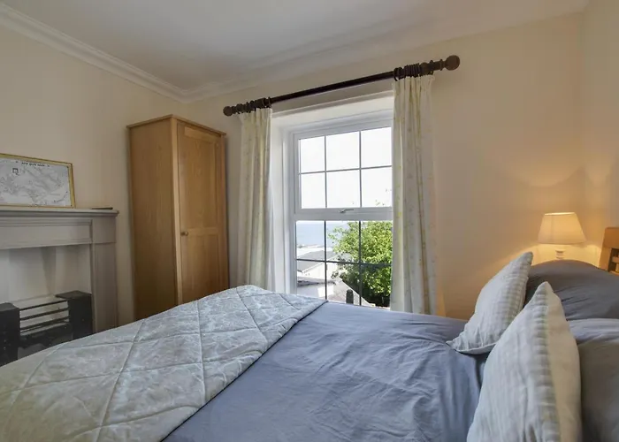 4 Bed In New Quay Oc-Bow272