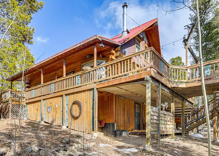 Bbqs, Hikes & Fireside Nights: Cabin In Black Hawk