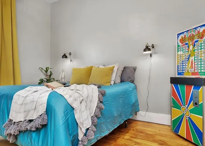 Enchanting Bungalow - 2Br Historic Hidden Gem
