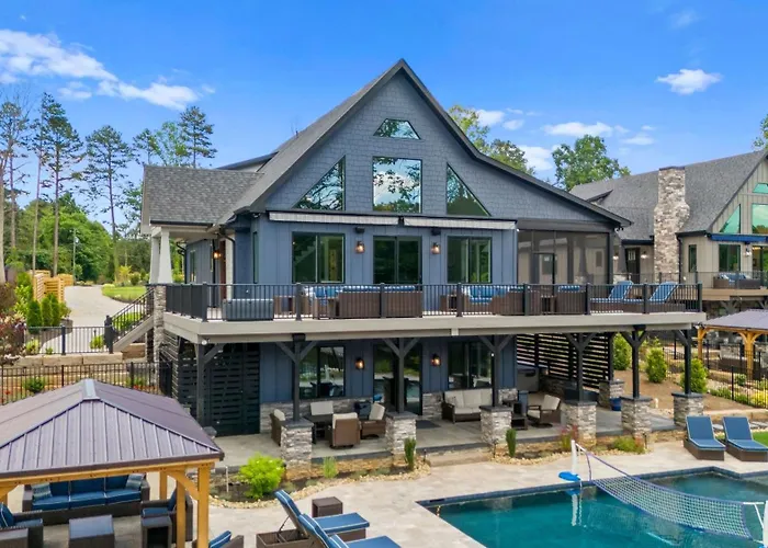 Blue Heron Lodge By Avantstay