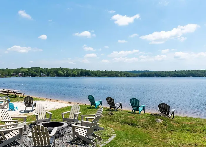 The Lake Life By Avantstay