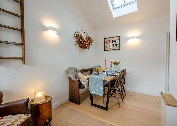 2 Bed In Dunkeld Oc-I30992