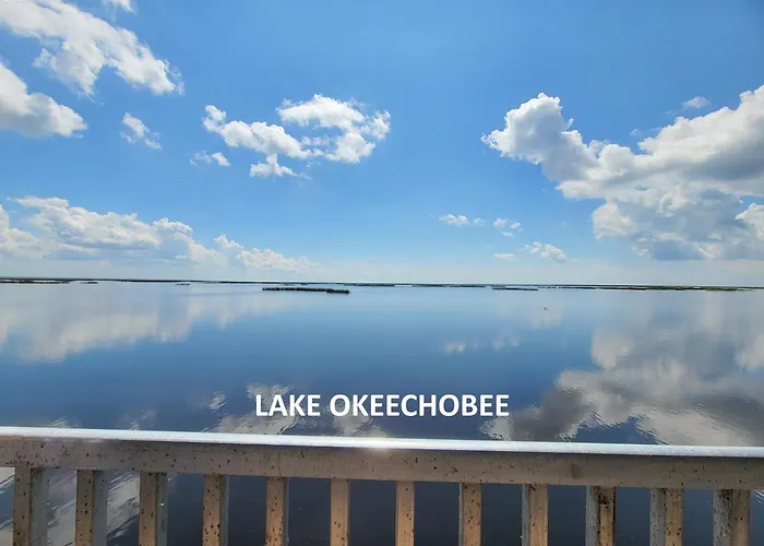 Fisherman'S Hideaway! Home On Canal In Okeechobee!