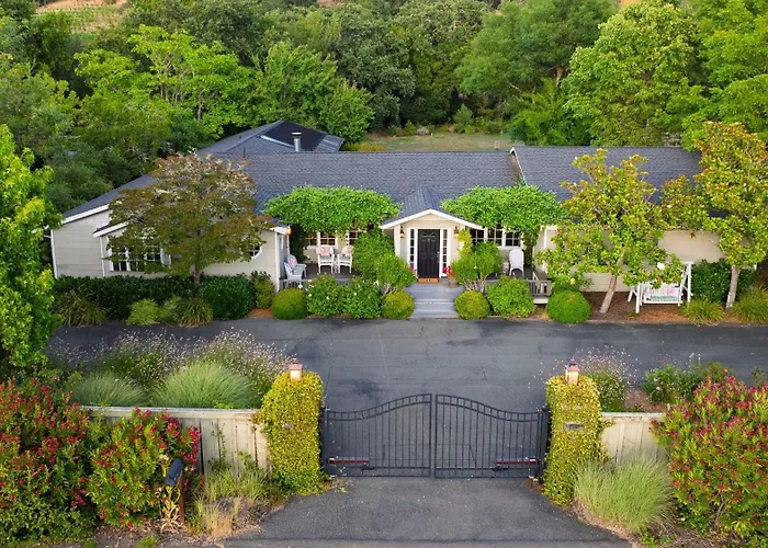 Glen Ellen Escape By Avantstay