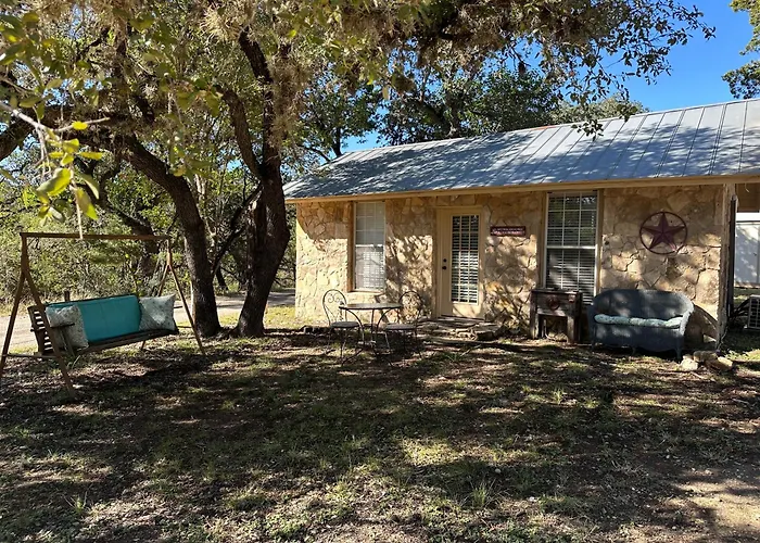 Hilltop Bunkhouse, Historic Silver Spur Dance Hall