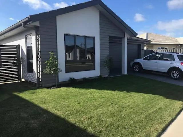 Parklands Paradise 3Bedroom4Beds