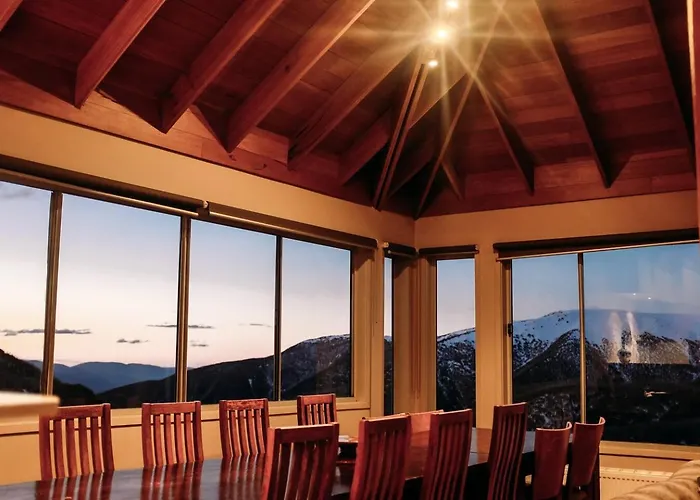 Snow Fall Lodge At Falls Creek - Incredible Views