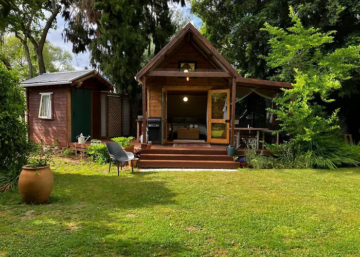 Rimu Cabin 16Min Drive To Kaiteriteri Beach