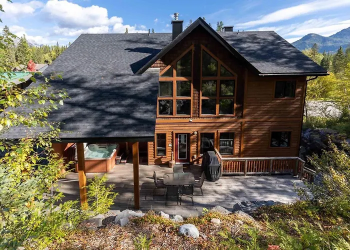 Black Diamond Chalet By Fernie Central Reservations