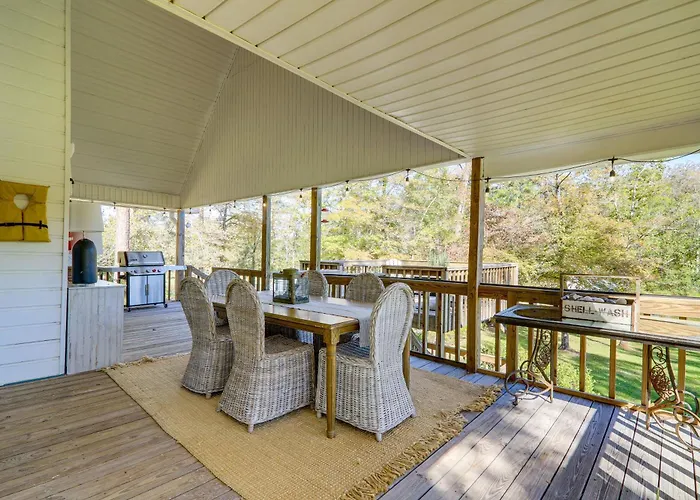 Wilderness Retreat On Crooked Creek, Lake Sinclair