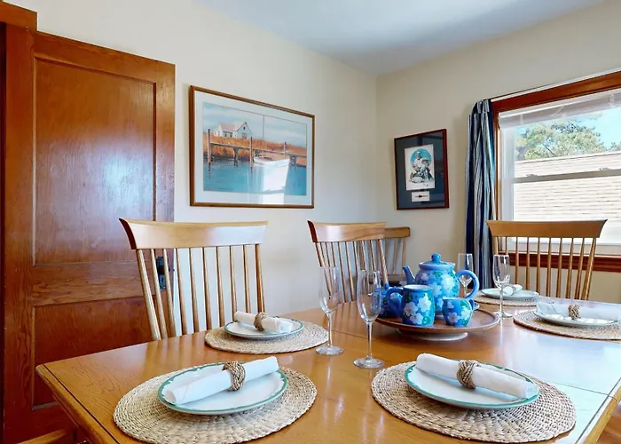 Hank'S Hideaway By Bayley Vacation Rentals