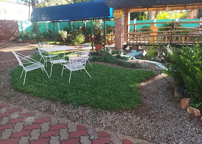 Crocodile Rock Lodge