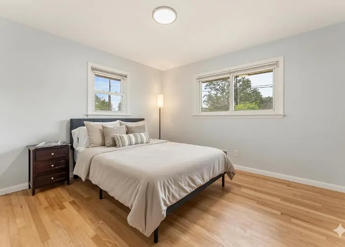 3Br Home In Quiet Neighborhood
