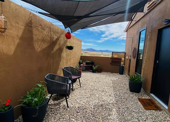 Unique Cabin - Walk To Ghostown - Near Bbnp - Unobstructed Mountain Views - Stargazing