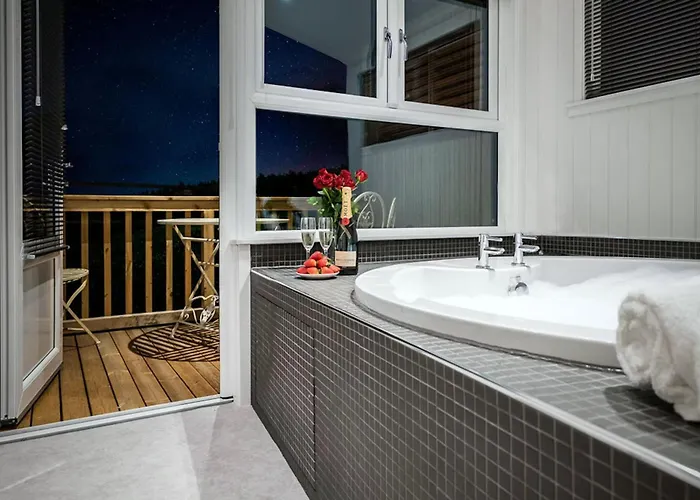 Finest Retreats - Silverwood Spa Lodge