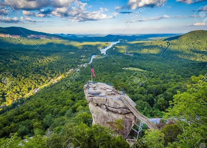 Mountain Cabin & Creek-Front Nature Retreat Nc