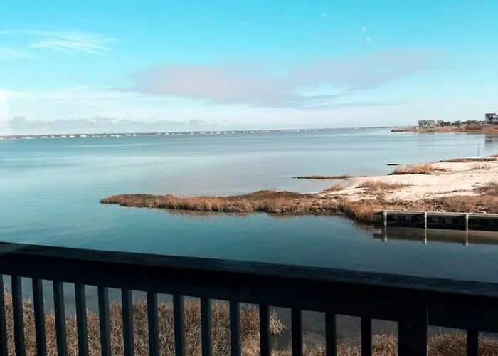 Fabulous Westhampton Dunes Waterfront