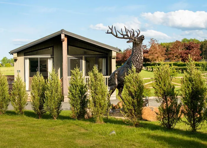 Finest Retreats - Silverwood Hideaway Lodge