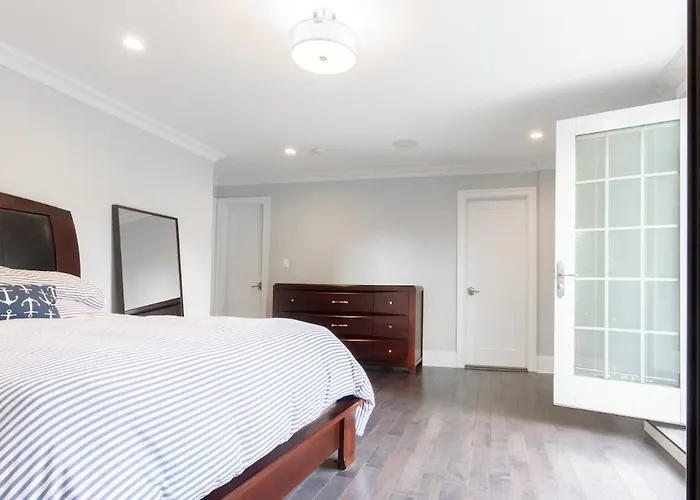 Luxury 4Br Magical Oasis Villa Mansion With Indoor Basketball Court And Pool