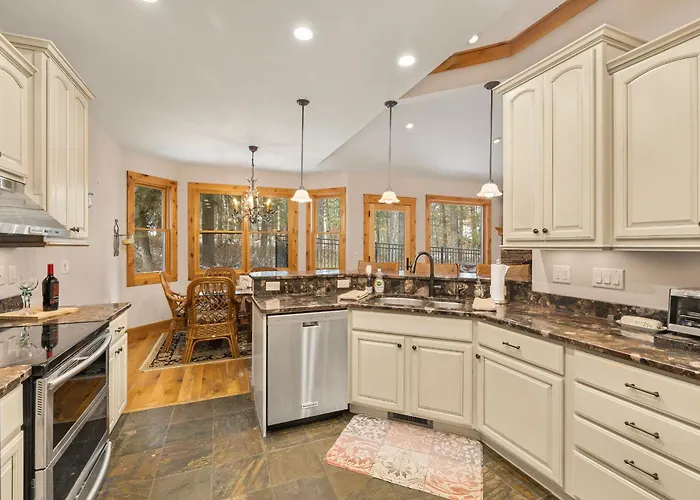 Alpine Ascent By Kabino Heated Floors Garage Snowmobiling Atv Trails Grand Tetons Jackson Nearby Rivers