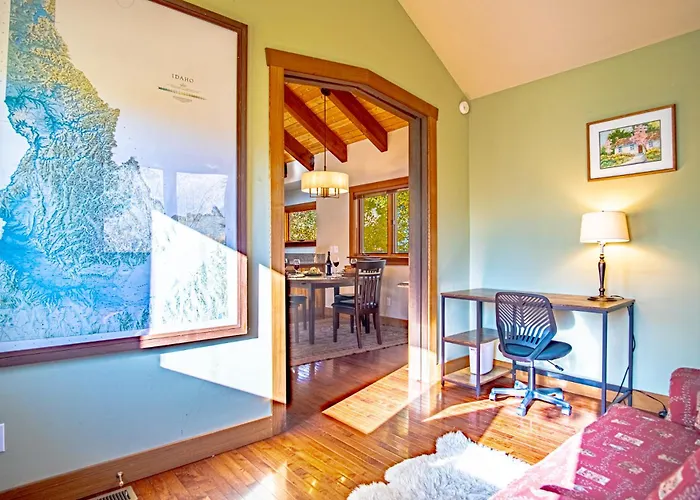 Creekside On Quigley - 3Bd Private Home On Trails + Hot Tub