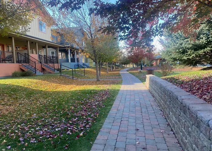 2Bd Sweetwater Condo - Community Park, Pool + Hot Tub