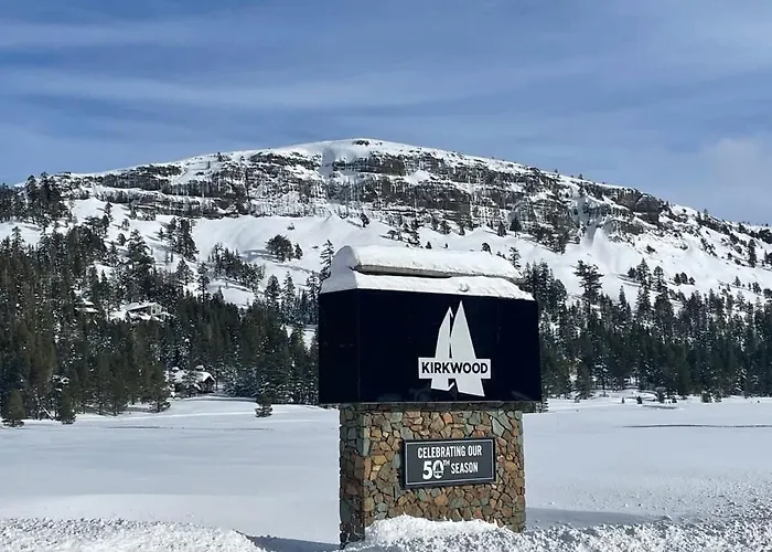 Kirkwood Studio Ski In Walk Out