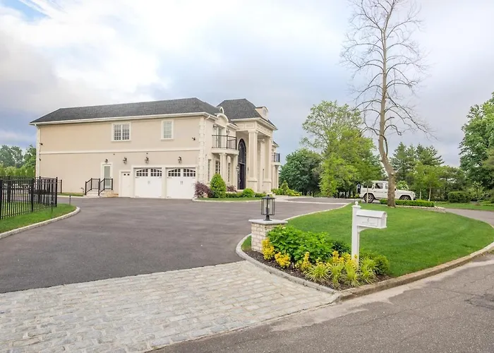 Luxury 4Br Magical Oasis Villa Mansion With Indoor Basketball Court And Pool