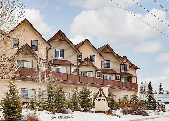 Cozy Mountain View Condo Close To Dt Canmore