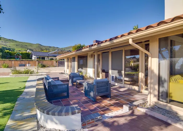 Unobstructed View! Home On Malibu Hilltop W/ Sauna