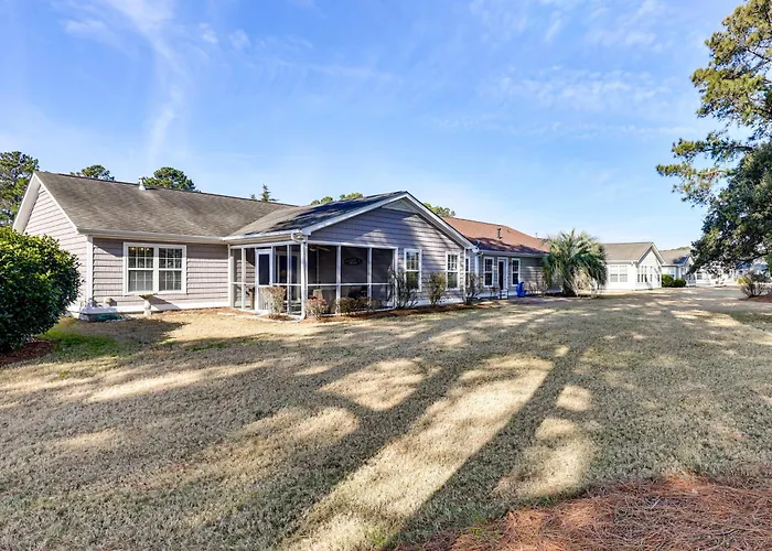 'Sweet Tee Retreat' In Southport Golf Community!